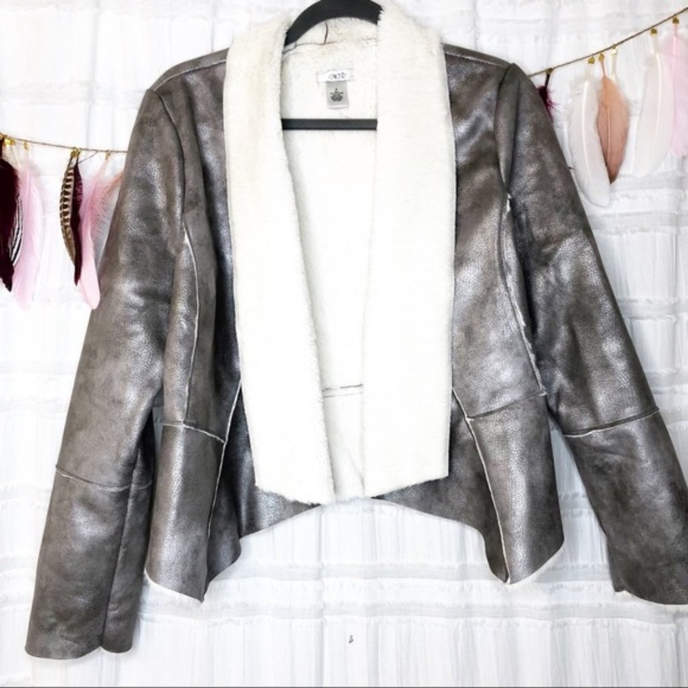 Cache | Metallic Cloth and Fleece Jacket